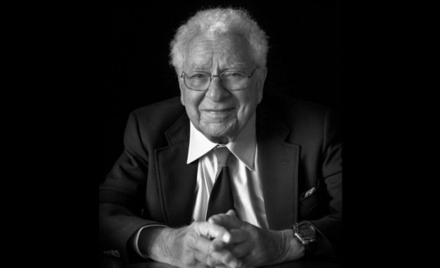 В САЩ на 89 годишна възраст почина Мъри Гел Ман носител на