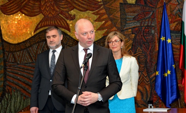 Министърът на транспорта информационните технологии и съобщенията Росен Желязков и