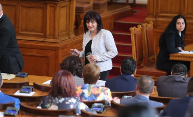 Парламентарната група БСП за България се върна в Народното събрание