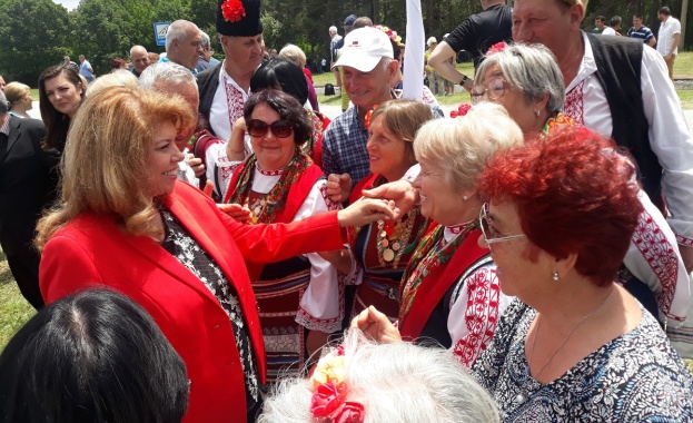 Единението е най голямата почит за паметта на тракийските деца Ние