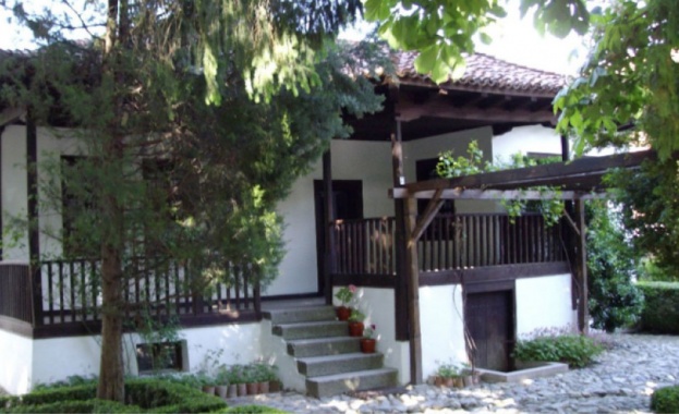 В Деня на Ботев и на загиналите за свободата на