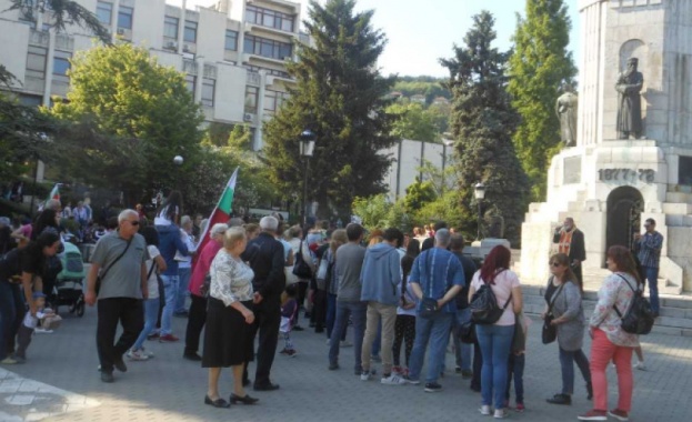 За трети път Велико Търново се включва в националния протест