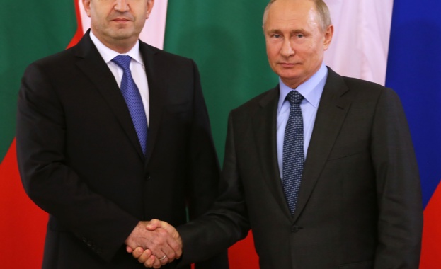 Президентът Румен Радев разговаря днес с руския си колега Владимир