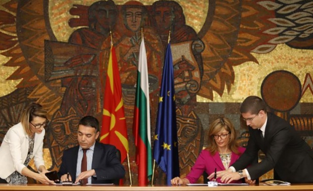 Трябва да ускорим проекта на транспортен коридор номер 8 заяви