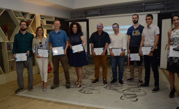 Основна мисия на конкурса Web Report е да извади на