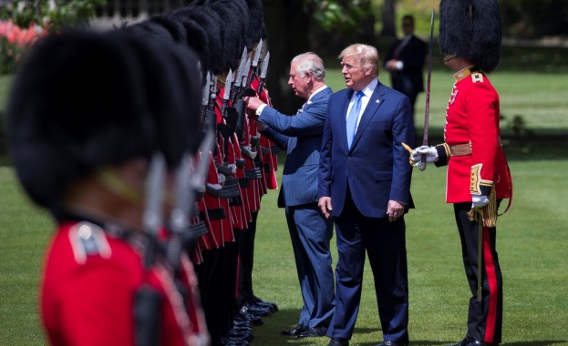Буквените правописни и синтактични грешки на Доналд Тръмп в постовете