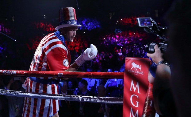 Само два рунда бяха достатъчни на Тайсън Фюри продължи серията