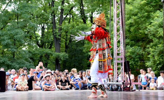 13 380 лв в подкрепа на деца и семейства в