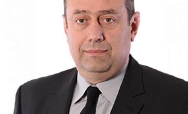 С намаляването на размера на субсидиите партиите влизат буквално в