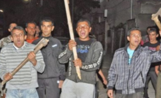 Остава засилено полицейското присъствие в карловското село Розино където през