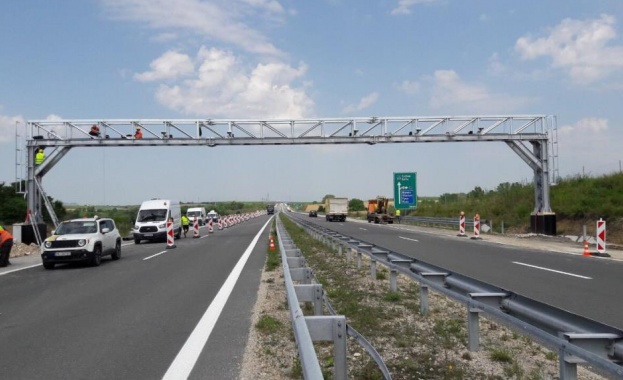 Системата за електронно събиране на пътни такси на база изминато