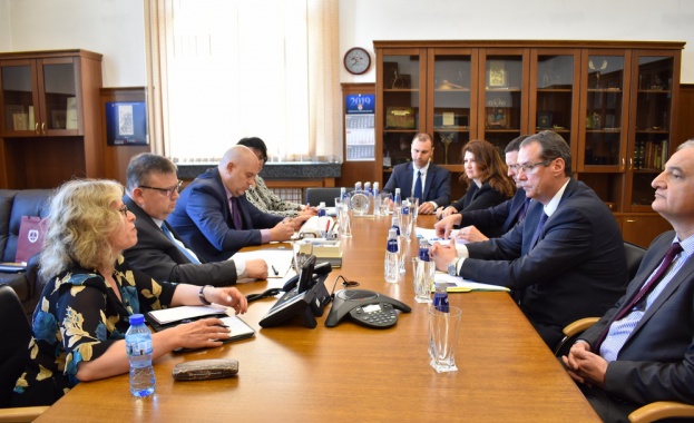 Главният прокурор Сотир Цацаров се срещна с генералния директор на