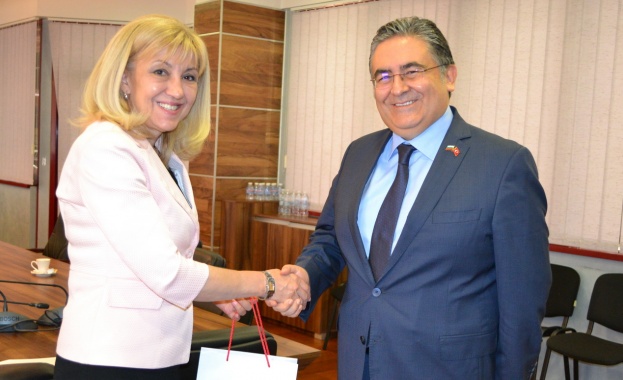 С цел облекчаване на трафика и намаляване на възможността за