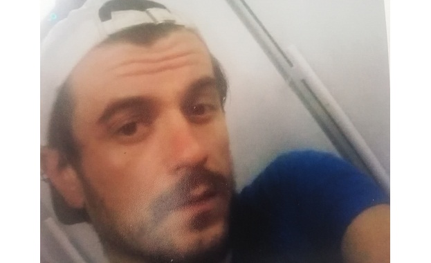 РУ Шумен издирва по молба на близките му Мартин Велинов Вангелов