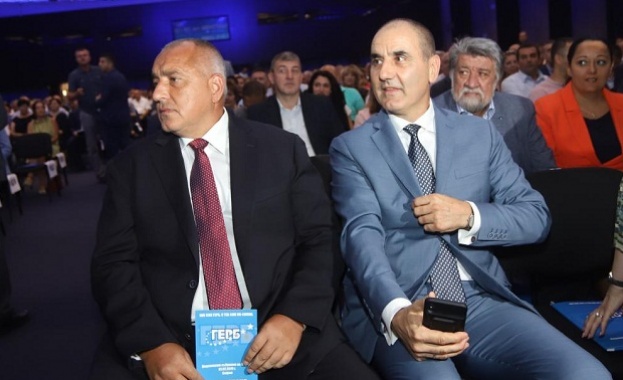 Рокади и в Изпълнителната комисия на партията Националното събрание на