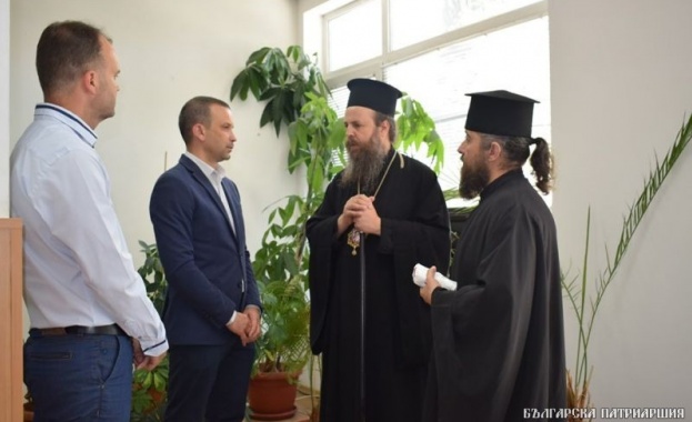 Строят два нови православни храма в Сандански Строят два нови православни храма в Сандански
