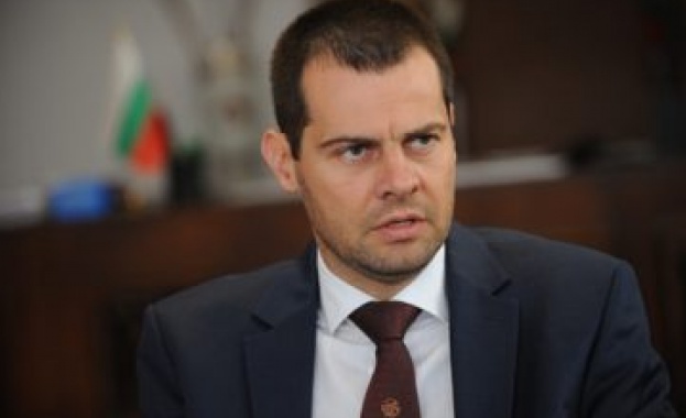 Веганите искат затвор за ловците а държавата ги вика на