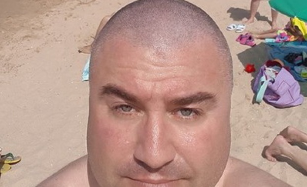 40 годишният музикант и учител Стоян Владев обяснил пред съда в