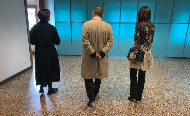 За инсталацията в Българския павилион с куратор Вера Млечевска са