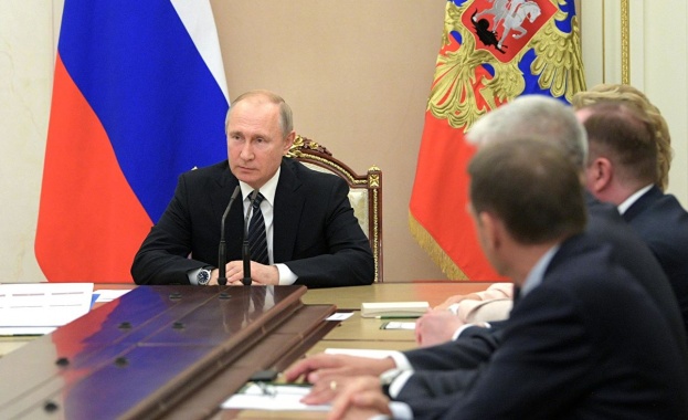 Владимир Путин подписа указ според който украинците живеещи в Русия