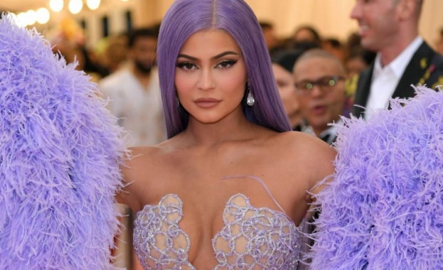 Риалити звездата Кайли Дженър оглави класацията за най богатите знаменитости в