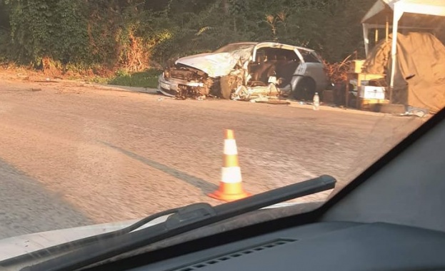 Тежка катастрофа блокира движението по пътя Плевен Долни Дъбник