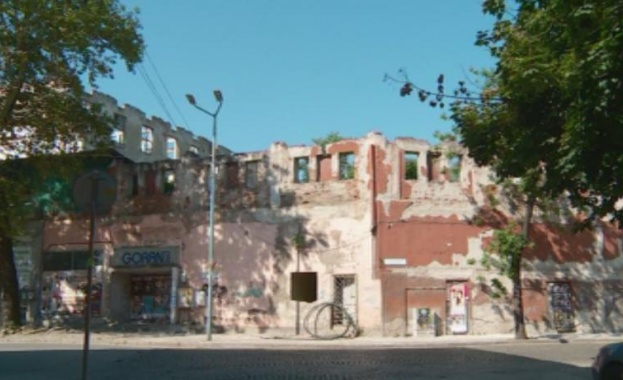 Тютюнев склад на булевард Христо Ботев в Пловдив ще бъде