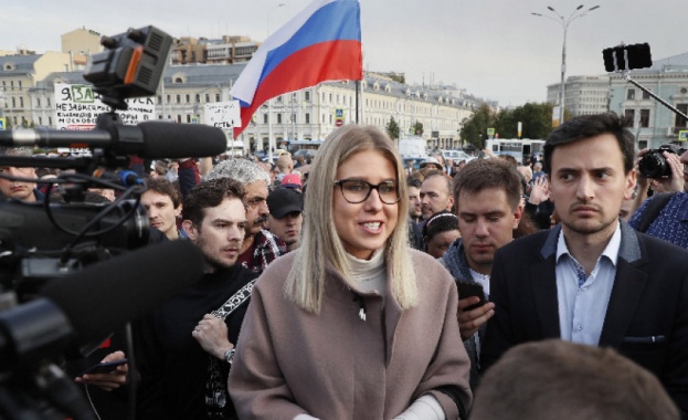 Московската полиция каза че над 1000 човека са били арестувани