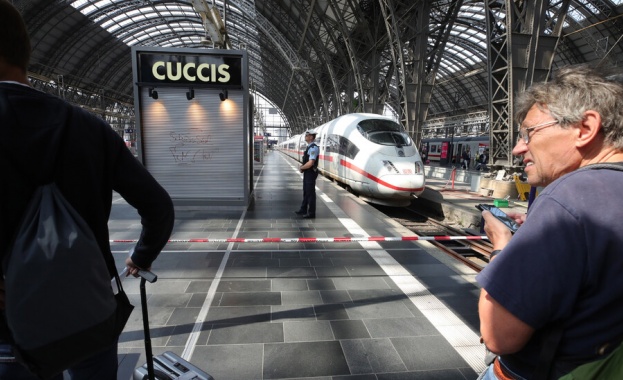 8 годишно дете почина след като 40 годишен мъж го бутна пред