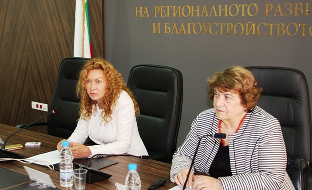 Морската политика е неминуем елемент на регионалното развитие До края