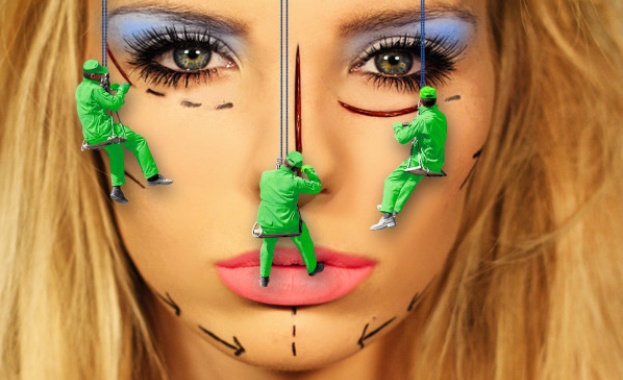 По улиците на Истанбул в курортите и хотелите особено през