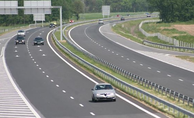 Временно движението при 101 километър на АМ Тракия в посока