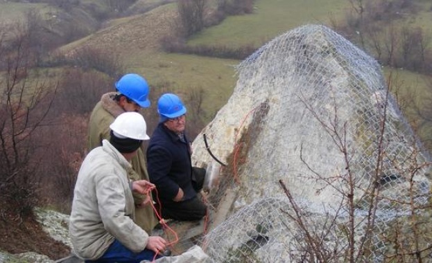 Председателят на парламента Цвета Караянчева ще открие първия у нас