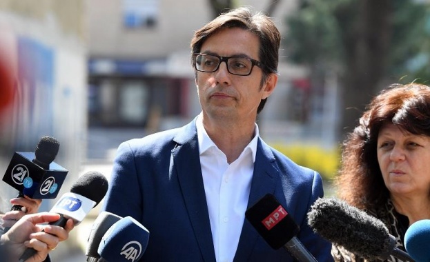 Македонският президент Стево Пендаровски очаква да възникнат проблеми и обструкции