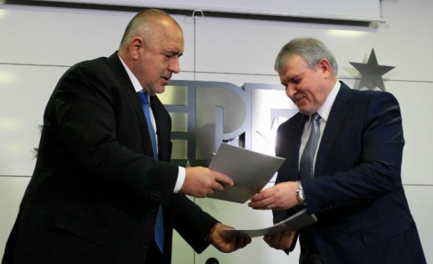 Премиерът и лидер на ГЕРБ Бойко Борисов подписа предизборно споразумение