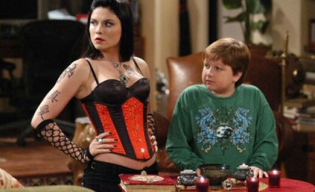 Безчувствена студена и секси Джоди Лин О lsquo Кийф Гретчен е най горещата