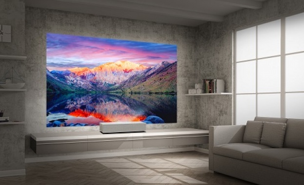 Новият CineBeam 4K UHD проектор от портфолиото на LG Electronics