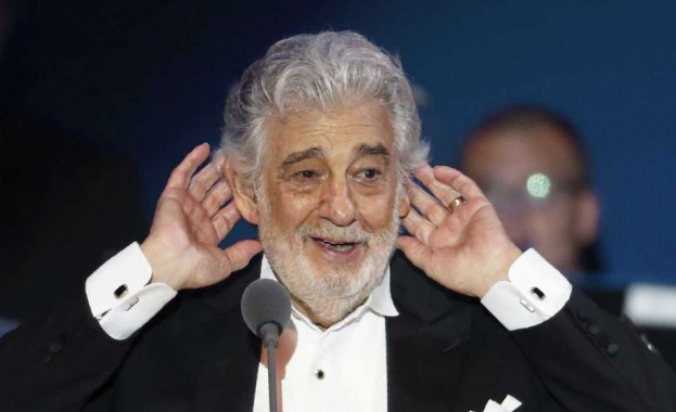 Оперната звезда Пласидо Доминго бе посрещнат топло на концерта си