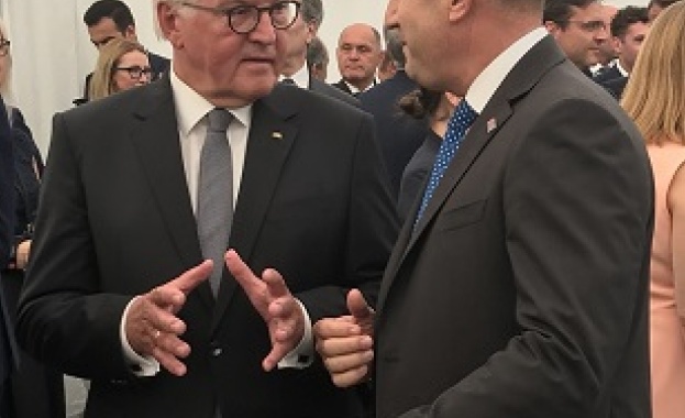 Държавният глава Румен Радев разговаря с президента на Федерална република