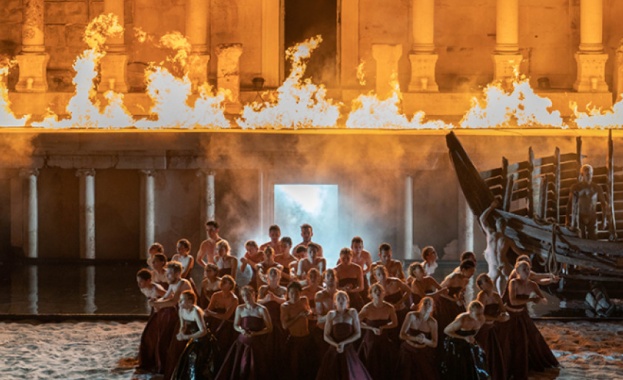 Фондация Дом за Пловдивската опера изпраща днес писмо до мониторинговата