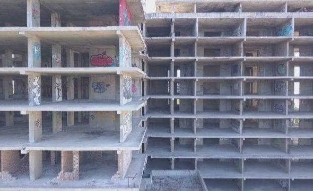 Комисията за защита на конкуренцията спря обществената поръчка за изграждането