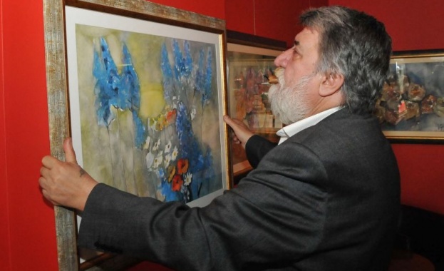 Вежди Рашидов открива своя изложба Страсти в Градска художествена галерия