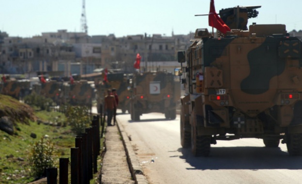 Турски военни превозни средства преминаха в североизточна Сирия в неделя