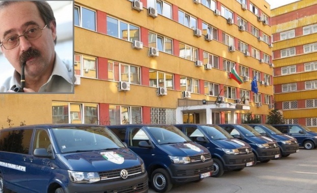 Навръх 9 септември рано сутринта в дома си е бил