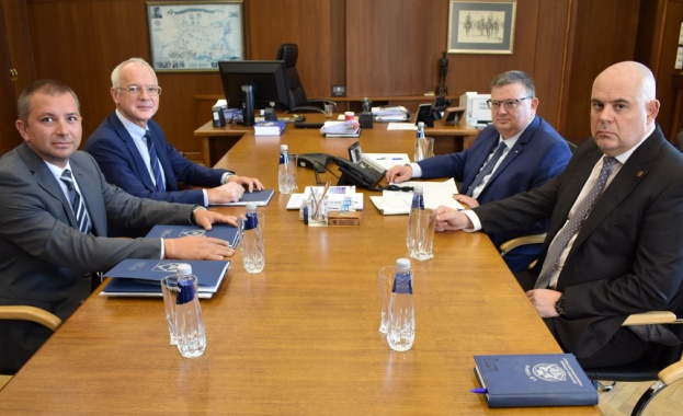 Днес 10 09 2019 г главният прокурор Сотир Цацаров и заместникът му