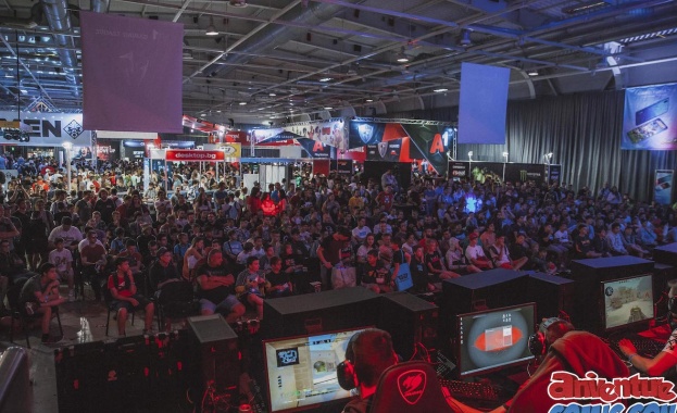 За трета поредна година фенове на комикси филми гейминг косплей