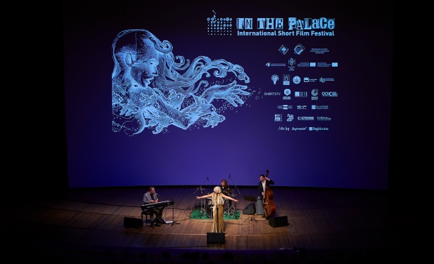 Снощи в Зала 1 на Фестивален и конгресен център