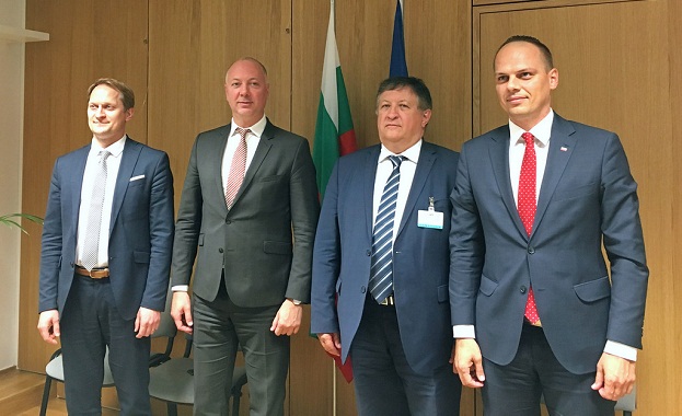 На днешното заседание на Съвета на ЕС още пет страни