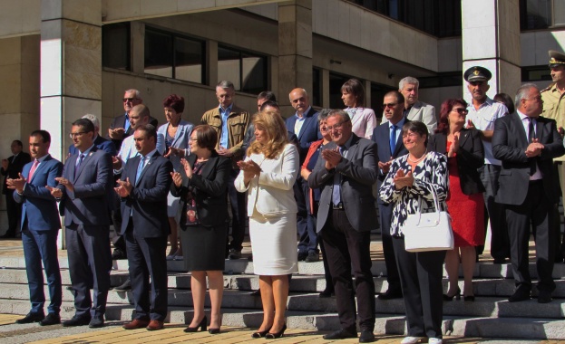 22 септември е предизвикателство и отговорност за държавниците защото силна