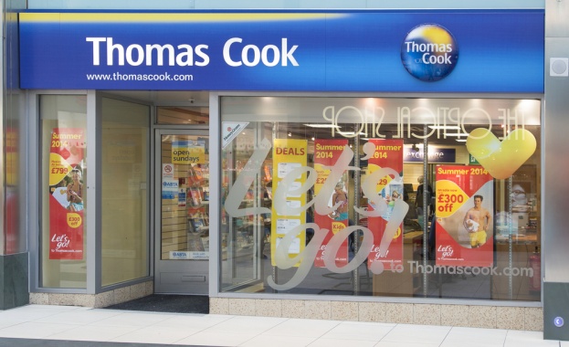 Томас Кук е роден в Англия през 1808 г в